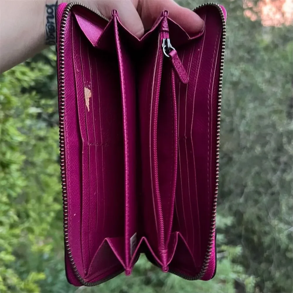 COACH Phone Wallet Mickie Women's PINK Zip-Around with Silver Logo AUTHENTIC - Picture 6 of 8